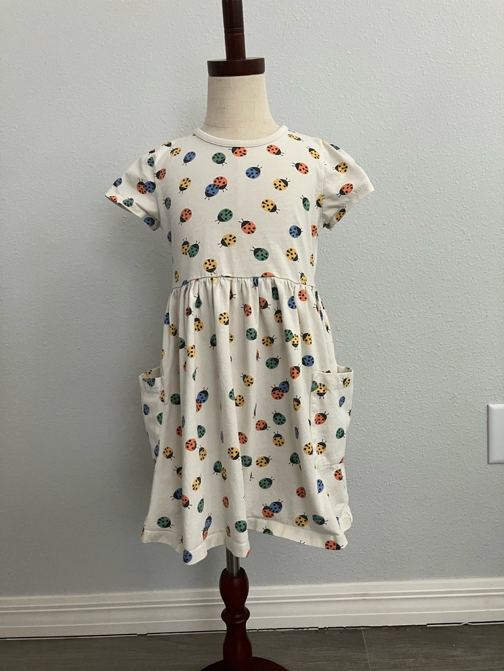 Hanna Andersson Girls Playground Off White Ladybug Dress with Pockets | 6-7